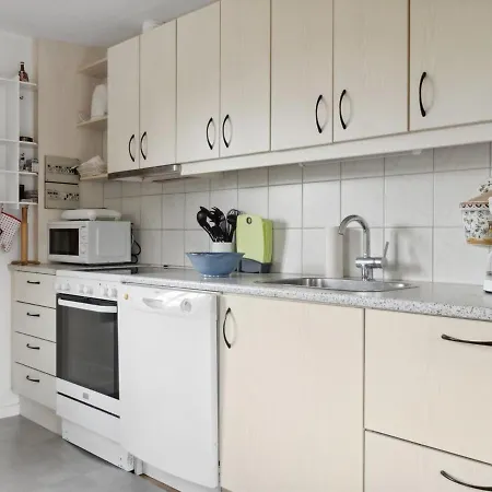 Holiday home Brunhilde - 850m From The Sea In Lolland- Falster And Mon By Interhome *