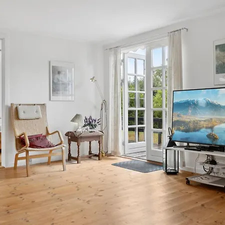 Holiday home Brunhilde - 850m From The Sea By Interhome