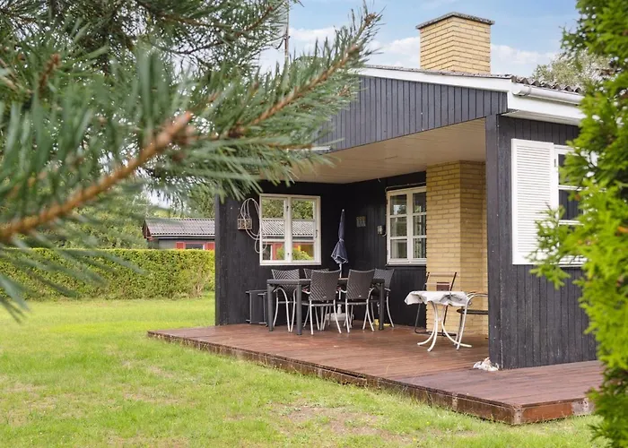 Brunhilde - 850m From The Sea By Interhome